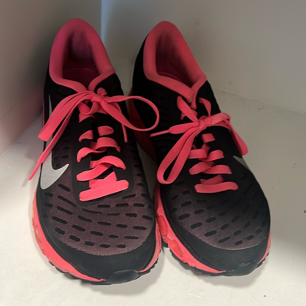 Nike max air.